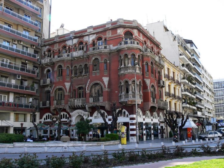 Θεσσαλονίκη: Εργάτης έπεσε από σκαλωσιά στο Κόκκινο Σπίτι