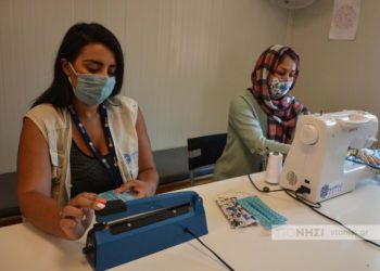 Μυτιλήνη: 250 μάσκες πολλαπλής χρήσης από τα χέρια προσφύγων