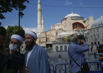 Ρωσία: «Η Αγία Σοφία είναι εσωτερική υπόθεση της Τουρκίας»