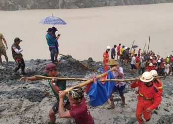 Μιανμάρ: Πάνω από 160 οι νεκροί μετά από κατολίσθηση σε ορυχείο