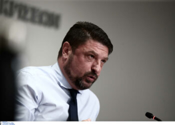 Οργισμένη ανάρτηση Χαρδαλιά για Fake news – Έχει κι η αλητεία τα όριά της