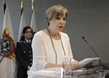 Γεροβασίλη σε Πέτσα: Υποδείξεις για τον τρόπο που θα αμυνθώ νομικά δε δέχομαι