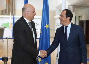 Δένδιας: Εκεί που η Τουρκία δρα αποσταθεροποιητικά, Ελλάδα και Κύπρος λειτουργούν εποικοδομητικά