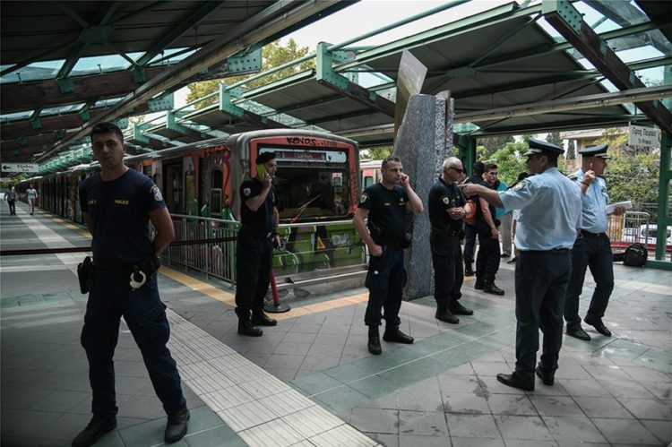 Ατύχημα με συρμό του ΗΣΑΠ στην είσοδο του σταθμού της Κηφισιάς