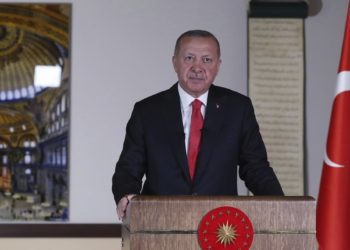 Ερντογάν για Αγία Σοφία: Αίτημα του τουρκικού έθνους η μετατροπή σε τζαμί
