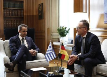 Συνάντηση Μητσοτάκη με Μάας: Μονόδρομος οι κυρώσεις από πλευράς ΕΕ κατά της Τουρκίας