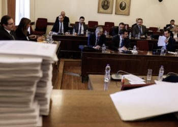 Άσκηση ποινικής δίωξης κατά του Δ. Παπαγγελόπουλου προτείνουν οι βουλευτές του ΚΙΝΑΛ