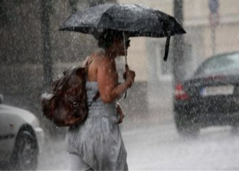 Καιρός: Έρχονται βροχές και καταιγίδες από το βράδυ του Σαββάτου
