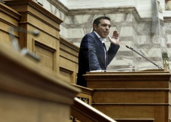 Τσίπρας: Ενας χρόνος από τη μεγάλη απάτη Μητσοτάκη – Ασπίδα στον Παππά