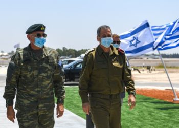 Συνάντηση του αρχηγού ΓΕΕΘΑ Κ. Φλώρου με τον ισραηλινό ομόλογό του