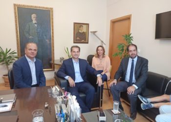 Θεοχάρης: Συνιστώ στους εργαζόμενους στον κλάδο του τουρισμού να δείξουν υπομονή – Θα έρθουν νέα μέτρα στήριξης