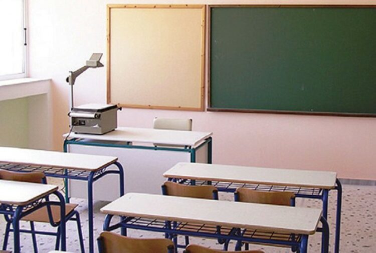 ΠΟΥ: Οι σχολικές τάξεις δεν φαίνεται να αποτελούν εστίες μόλυνσης