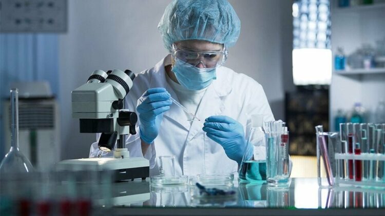 Δραματική προειδοποίηση ΠΟΥ: Ισως να μην υπάρξει ποτέ θεραπεία για τον κορονοϊό