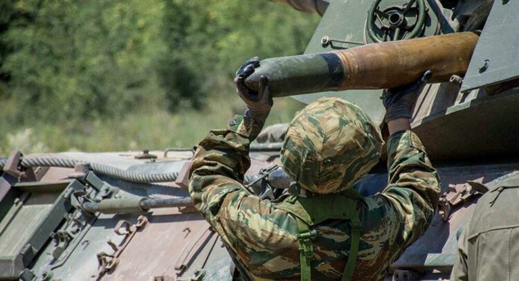 Συναγερμός στον Ελληνικό Στρατό: Θετικοί στον κορονοϊό στρατιώτες και ένας αξιωματικός