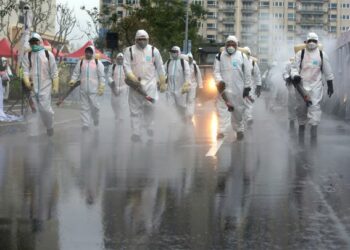 Ισπανία: 32.000 κάτοικοι σε καραντίνα για δύο εβδομάδες