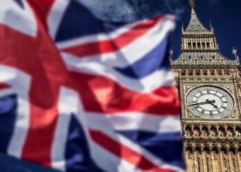 Βρετανία: Σε καραντίνα 14 ημερών όσοι επιστρέφουν από Γαλλία