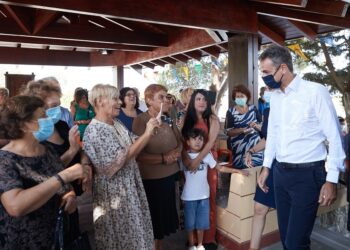 Νέο μήνυμα Μητσοτάκη από τη Χάλκη για την τήρηση των μέτρων προστασίας από τον κορονοϊό