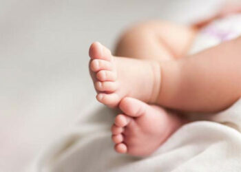 Κορονοϊός: Και τρίτο βρέφος θετικό στον ιό