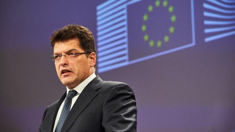 Επίτροπος Διαχείρισης Κρίσεων: Η ΕΕ έτοιμη να παράσχει βοήθεια στην Εύβοια