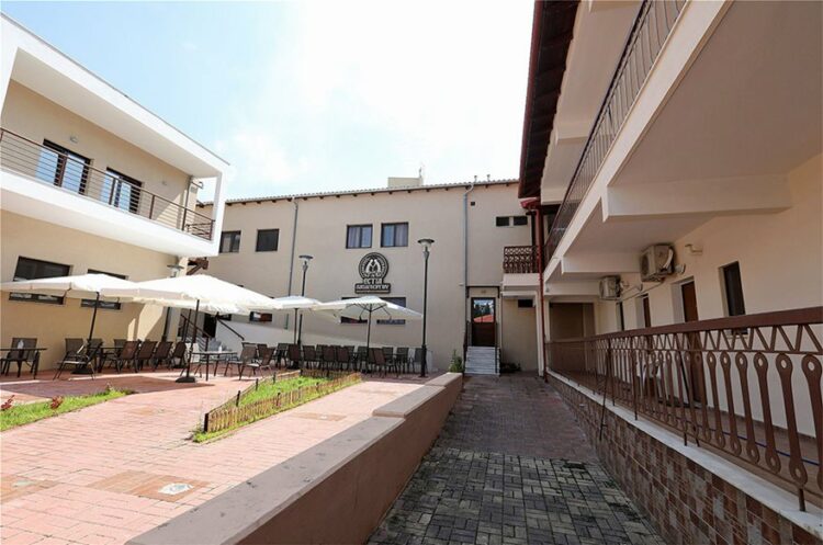 Κορονοϊός: Συναγερμός μετά τα 22 κρούσματα και σε δεύτερο οίκο ευγηρίας στη Θεσσαλονίκη