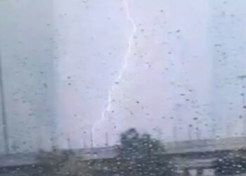 Καταιγίδα Θάλεια: Βροχές και καταιγίδες το μεσημέρι και στην Αττική