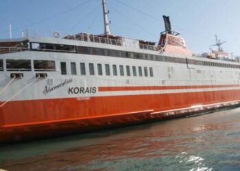 Αλεξανδρούπολη: Μηχανική βλάβη στο πλοίο «Αδαμάντιος Κοραής» – Ταλαιπωρία για 597 επιβάτες