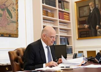 Δένδιας: Η κυβέρνηση παραμένει προσηλωμένη στους στρατηγικούς της άξονες