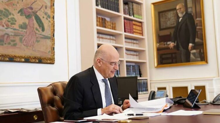 Δένδιας: Η κυβέρνηση παραμένει προσηλωμένη στους στρατηγικούς της άξονες