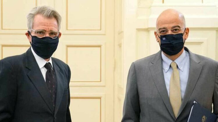 Συνάντηση Δένδια – Πάιατ με επίκεντρο την ένταση με την Τουρκία