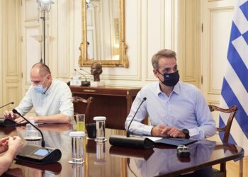 Εκκληση Μητσοτάκη στους νέους: Προσέξτε τους εαυτούς σας, δεν είστε άτρωτοι