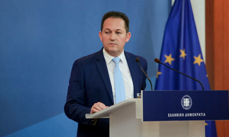 Πέτσας: Μειώσεις φόρων και εισφορών θα ανακοινώσει ο πρωθυπουργός