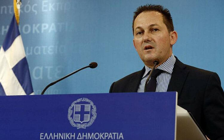 Πέτσας: Μειώσεις φόρων και εισφορών θα ανακοινώσει ο πρωθυπουργός