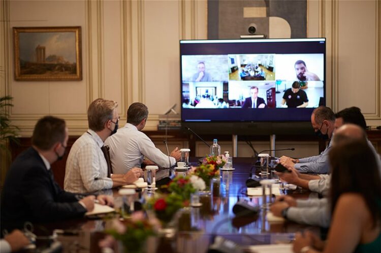 Μητσοτάκης: Η πιστή τήρηση των κανόνων γίνεται ακόμα πιο επιτακτική από εδώ και πέρα – Το εθνικό μας εμβόλιο είναι το φιλότιμο