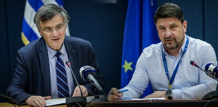 Κορoνοϊός: Επιστρέφουν Τσιόδρας – Χαρδαλιάς μετά την αύξηση των κρουσμάτων