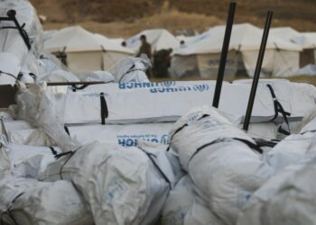 Λέσβος: Δεκατέσσερα κρούσματα στον Καρά Τεπέ