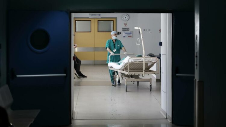 Κορονοϊός: Απεβίωσε 83χρονη στο νοσοκομείο του Ρίου – Στους 291 οι νεκροί