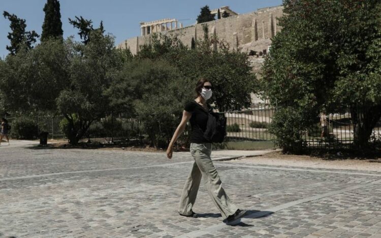 Κορονoϊός: Συναγερμός στην Αττική – Ανακοινώνονται μέτρα