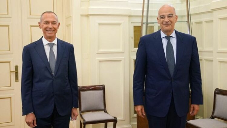 Συνάντηση Ν. Δένδια με τον Ρώσο πρέσβη: Στο επίκεντρο η Ανατολική Μεσόγειος