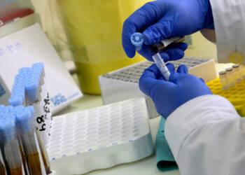 Κορονοϊός: 240 νέα κρούσματα – Τέσσερις ακόμα νεκροί