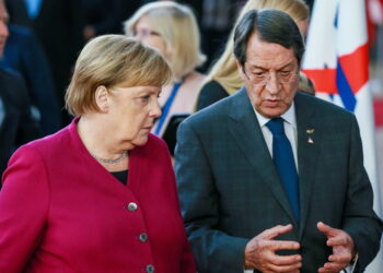 Τηλεφωνική επικοινωνία Αναστασιάδη με Μέρκελ και Κόντε