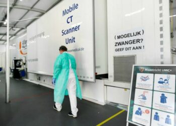 Ολλανδία: Νέο αρνητικό ρεκόρ με 2.357 κρούσματα το τελευταίο 24ωρο