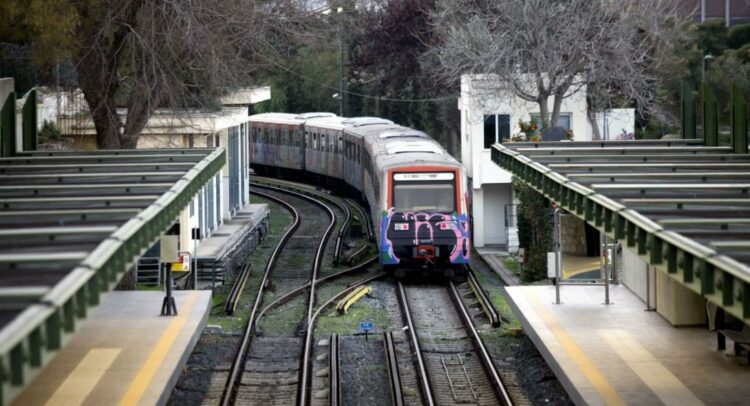 ΗΣΑΠ: Προβλήματα στα δρομολόγια λόγω πτώσης δέντρου