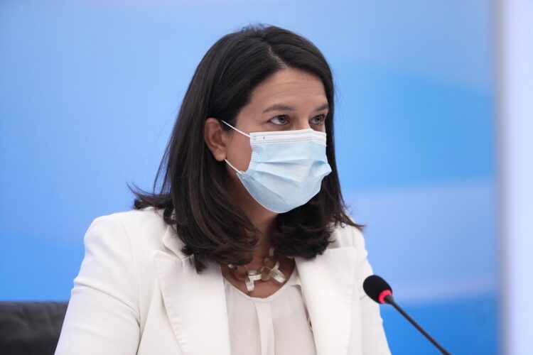 Ο παραλογισμός με την υποχρεωτική χρήση μάσκας στα παιδιά 5, 6 και 7 ετών κόντρα στις οδηγίες ΠΟΥ και UNICEF