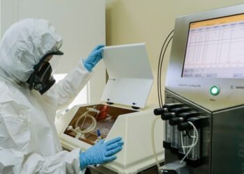 Κορονοϊός: 218 νέα κρούσματα και 3 θάνατοι – Στους 68 οι διασωληνωμένοι