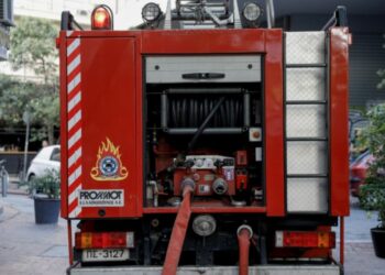 Αλμυρός: Νεκρός πυροσβέστης από ατύχημα με τη μάνικα κατά τη διάρκεια απάντλησης υδάτων