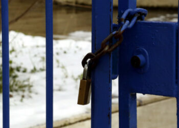 Ιανός: Κλειστά την Παρασκευή όλα τα σχολεία στη Δυτική Ελλάδα