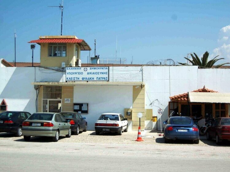 Πάτρα – Κορονοϊός: Θετικός σωφρονιστικός στις φυλακές Αγίου Στεφάνου