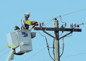 Χαρδαλιάς απο τη Ζάκυνθο: Μέχρι το απόγευμα επανέρχεται η ηλεκτροδότηση στο νησί