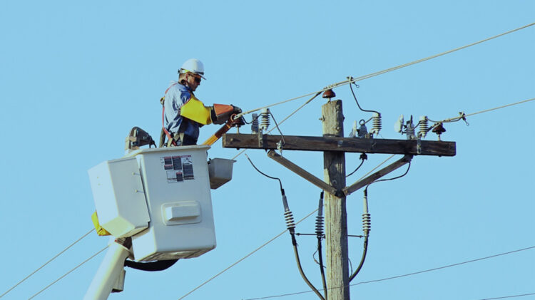 Χαρδαλιάς απο τη Ζάκυνθο: Μέχρι το απόγευμα επανέρχεται η ηλεκτροδότηση στο νησί