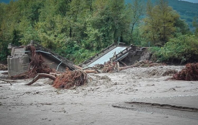 Υπουργείο Αγρ. Ανάπτυξης: «Αγώνας δρόμου» για την καταγραφή των ζημιών στις πληγείσες περιοχές της Θεσσαλίας